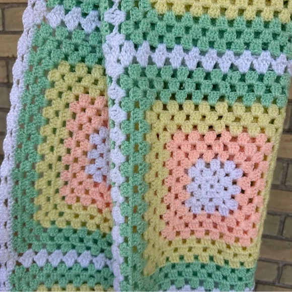 Colorful Crochet Blanket - Picture 4 of 4